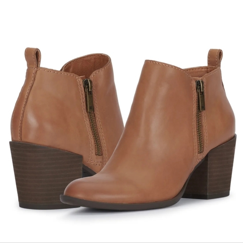 NWOT Lucky Brand Basel Brown Leather Ankle Booties Side Zip Stacked Heel Size 11